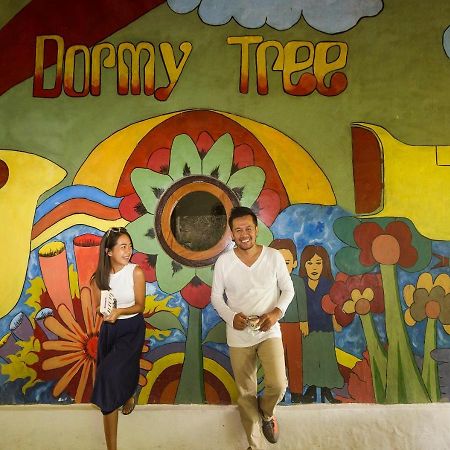 Dorme Tree Hostel Labuan Bajo Exterior photo